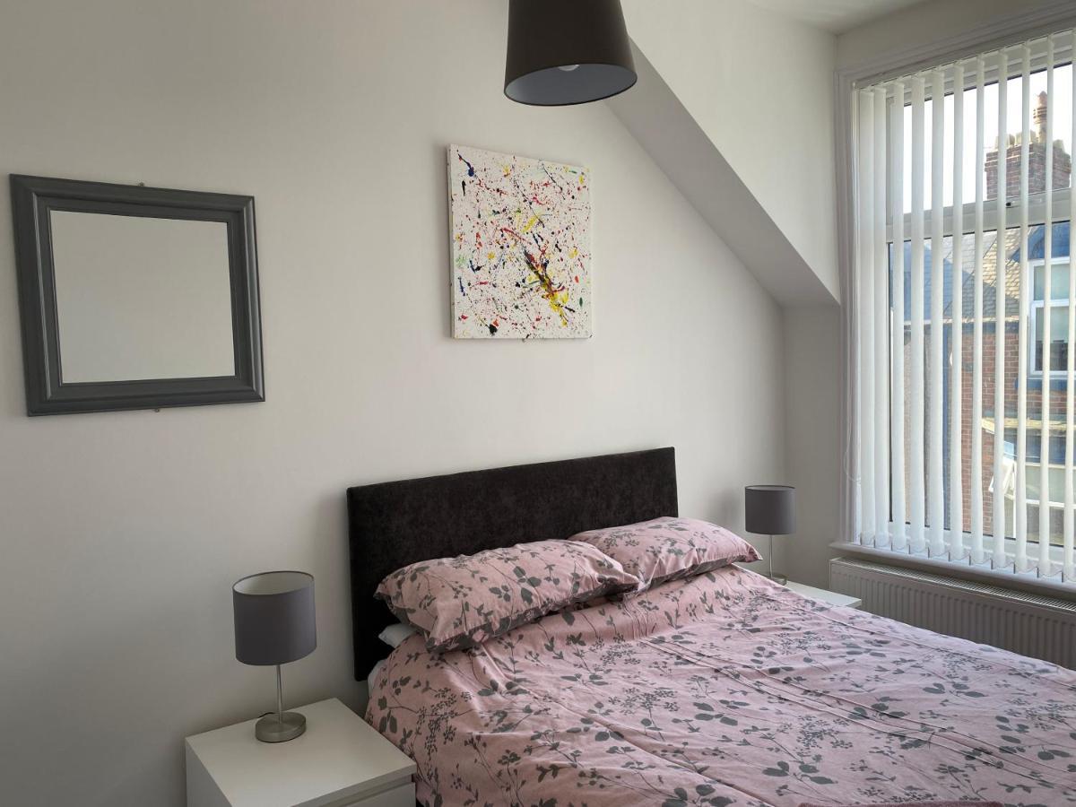 Apex Living Ne - Beachville House 4 Beds Free Parking Сандерлэнд Экстерьер фото