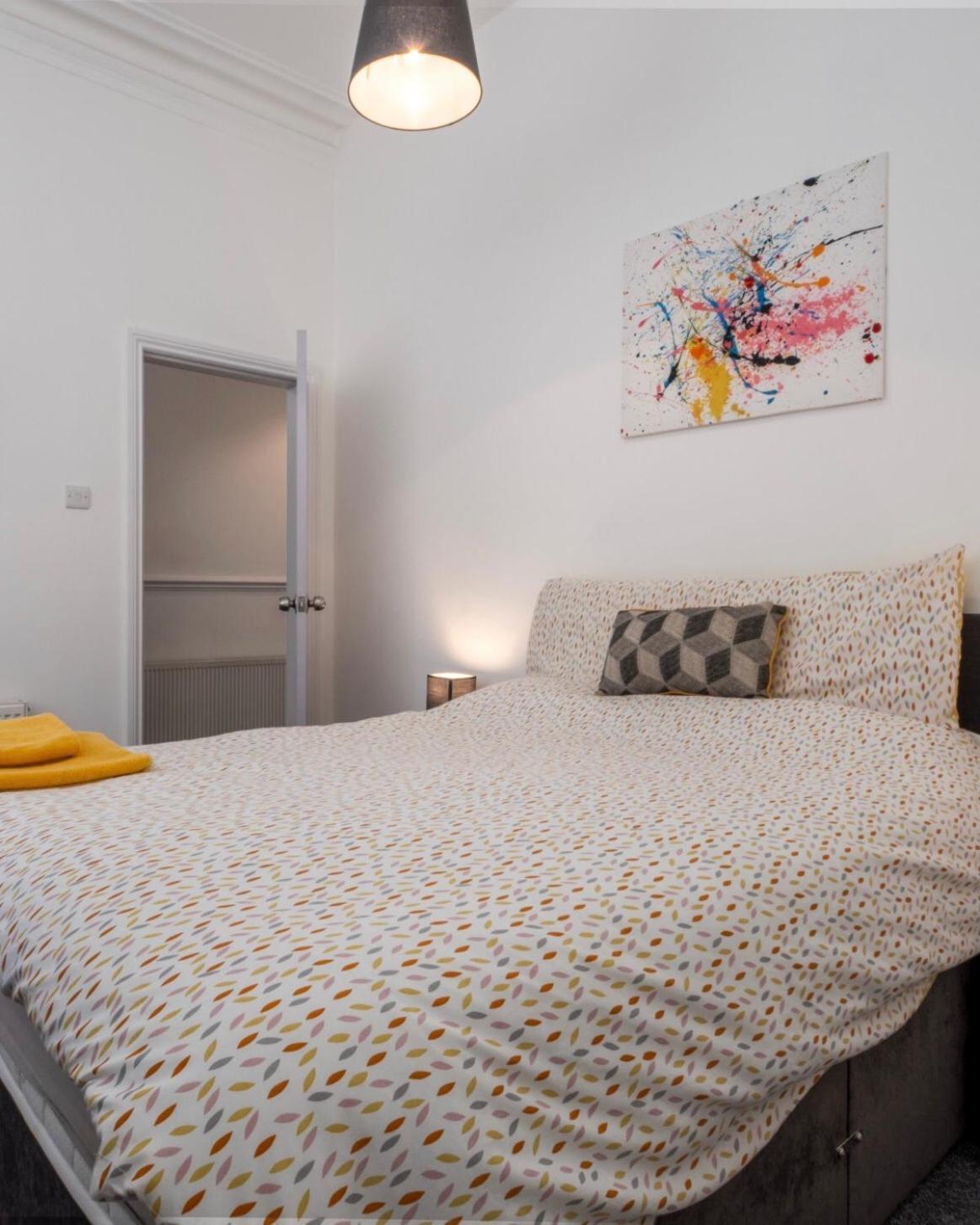 Apex Living Ne - Beachville House 4 Beds Free Parking Сандерлэнд Экстерьер фото